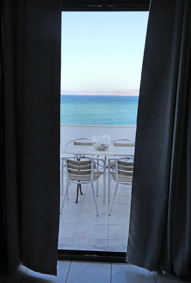 Βlue Comfort Apts-Sitia Appartement Buitenkant foto